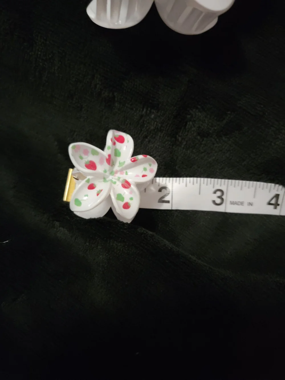 White Floral Strawberry Hair Clips Set - 3 Pack